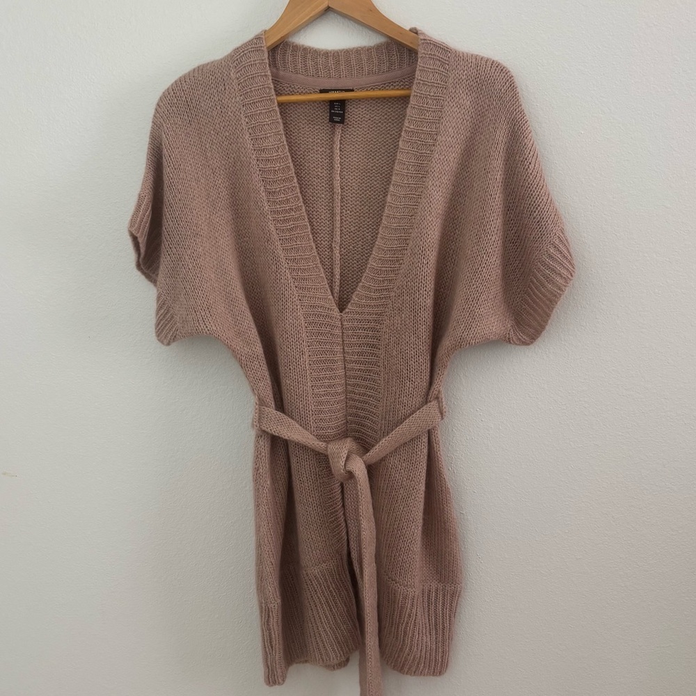 H&M Blush Pink V-Neck Knit Sweater with Tie Belt